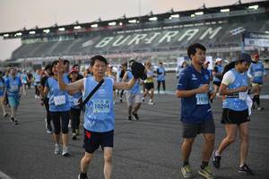 BIB: 53247, 51918, 50228, 50621
                            <button type="button" onclick="openModal(10464951)" class="btn btn-primary btn-sm float-right btn-popup" data-toggle="modal" data-target=".modal-high-quality">
                        <i class="fas fa-shopping-cart"></i> Add to Cart
                    </button>
                                            <button type="button" onclick="isThisMe(10464951, true)" class="btn btn-success btn-sm float-right btn-popup btn-isme hidden" data-toggle="tooltip" data-placement="bottom" title="นี่คือรูปของคุณใช่ไหม คลิกที่นี่เพื่อเอาเข้าอัลบั้ม">
                        <i class="fas fa-plus"></i> Add to album
                    </button>
                    <button type="button" onclick="isThisMe(10464951, false)" class="btn btn-warning btn-sm float-right btn-popup btn-isnotme hidden">
                        <i class="fas fa-ban"></i> Remove from album
                    </button>